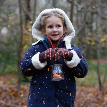 Πλεκτά Γαντάκια από Βιολογικό Βαμβάκι Little Green Radicals Collecting Flowers babybox.gr