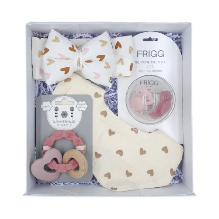 It's a Heart Baby Box babybox.gr