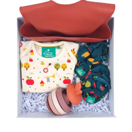 βρεφικό κουτί δώρου με θέμα τα μήλα babybox.gr